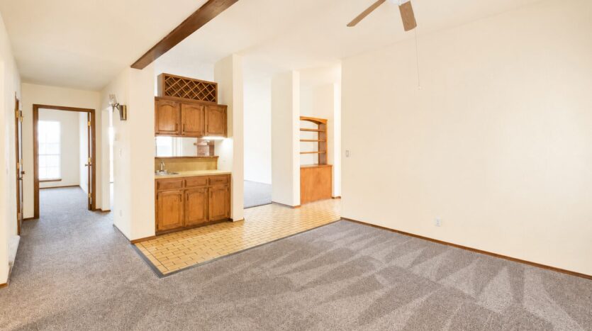 23 Lakeshore Dr. NE - Albuquerque - New Mexico - 3 bed, 2.5 bath rental property
