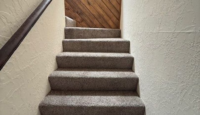 23 Lakeshore Dr. NE - Albuquerque - New Mexico - 3 bed, 2.5 bath rental property