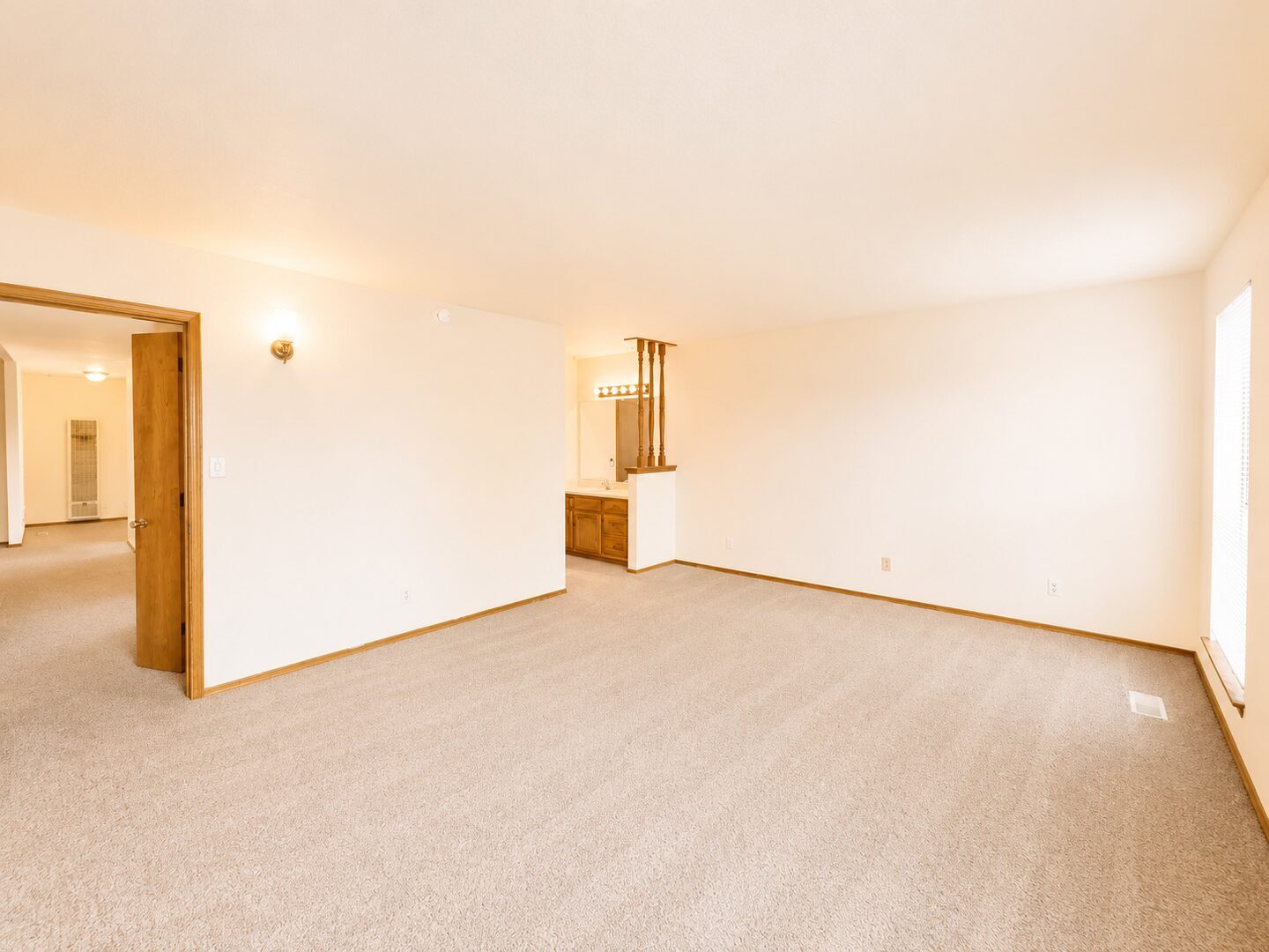 23 Lakeshore Dr. NE - Albuquerque - New Mexico - 3 bed, 2.5 bath rental property