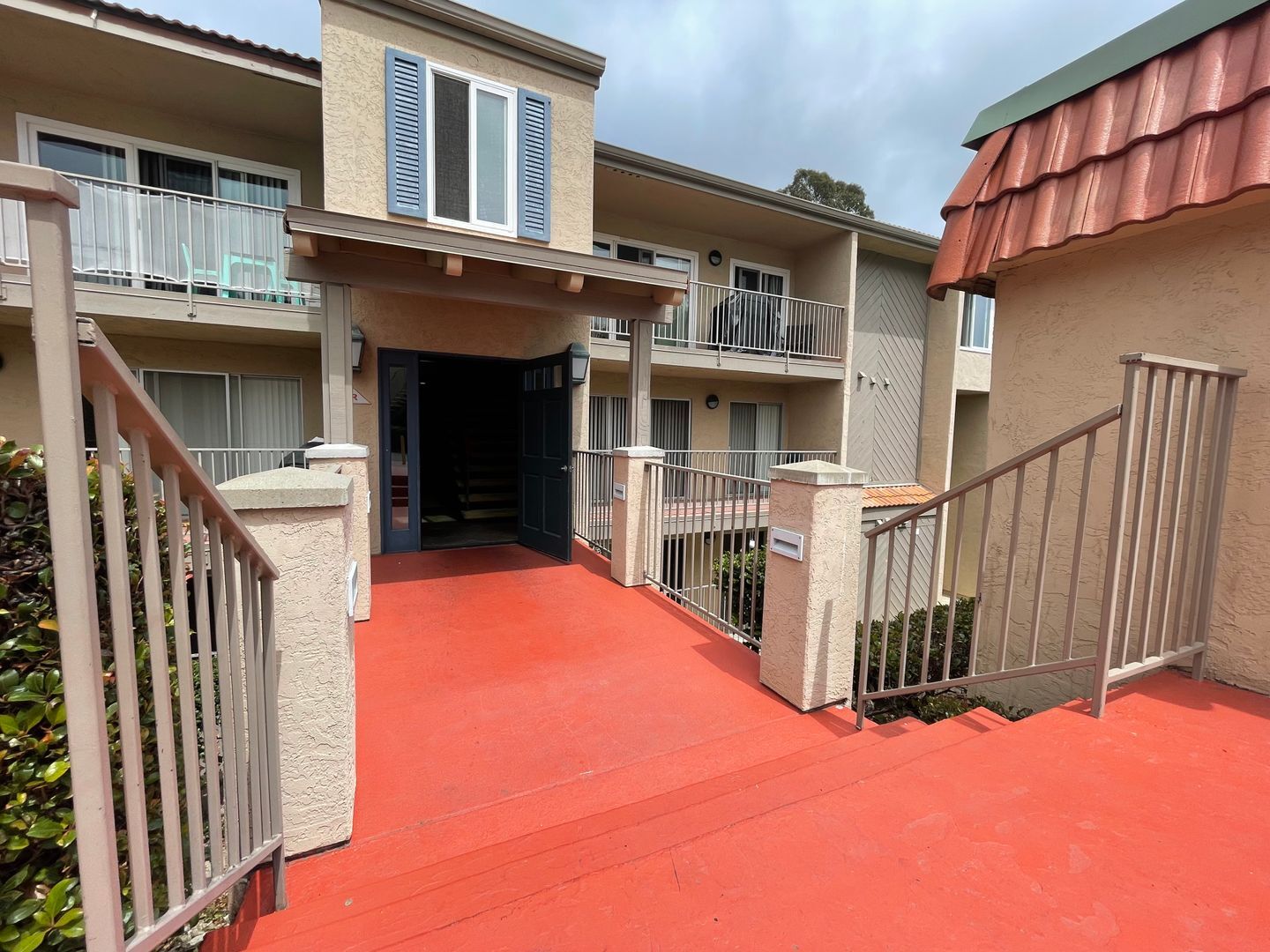 2342 Hosp Way #123 - Carlsbad - California - 2 bed, 2 bath rental property