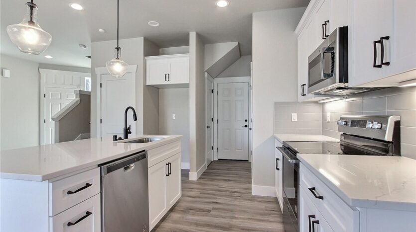 237 163rd St S - Spanaway - Washington - 3 bed, 2.5 bath rental property