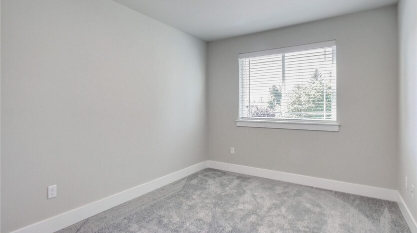237 163rd St S - Spanaway - Washington - 3 bed, 2.5 bath rental property