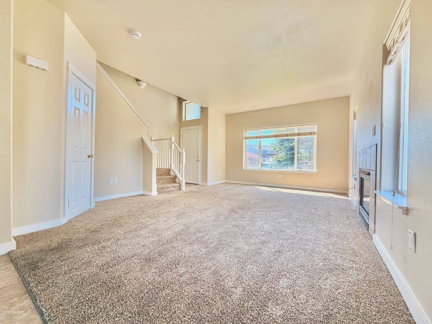 2507 - 2509 SW Cascade Mtn Ln - Redmond - Oregon - 3 bed, 2.5 bath rental property