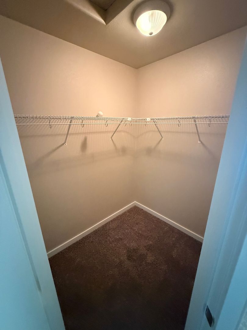 2507 - 2509 SW Cascade Mtn Ln - Redmond - Oregon - 3 bed, 2.5 bath rental property