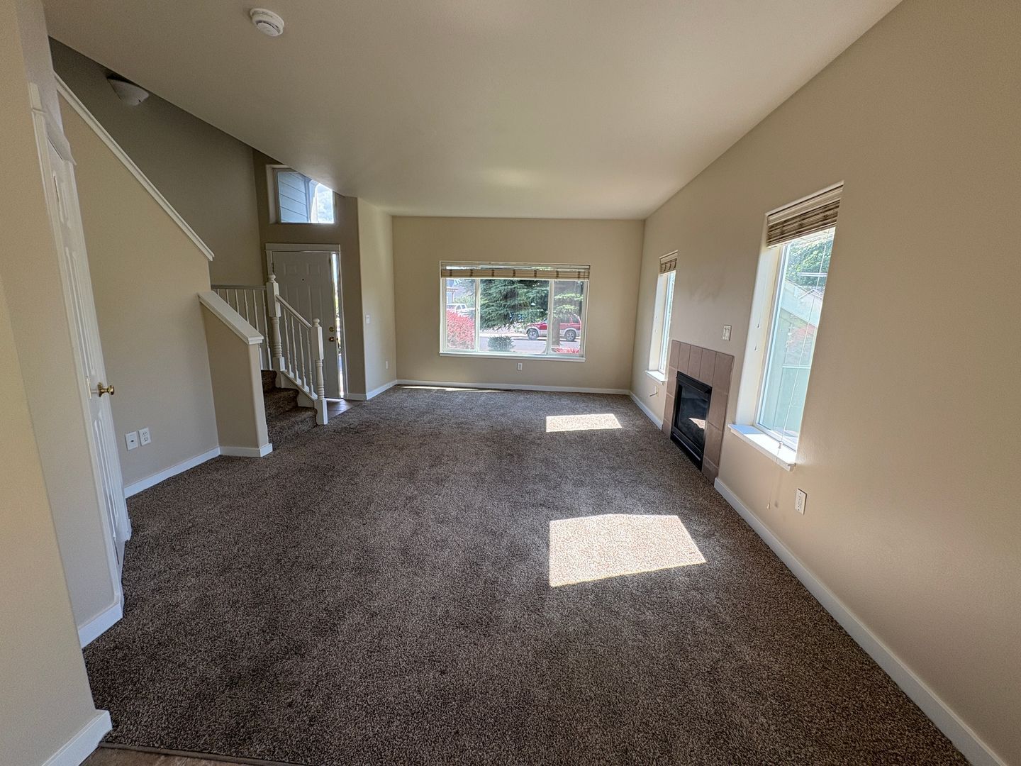 2507 - 2509 SW Cascade Mtn Ln - Redmond - Oregon - 3 bed, 2.5 bath rental property