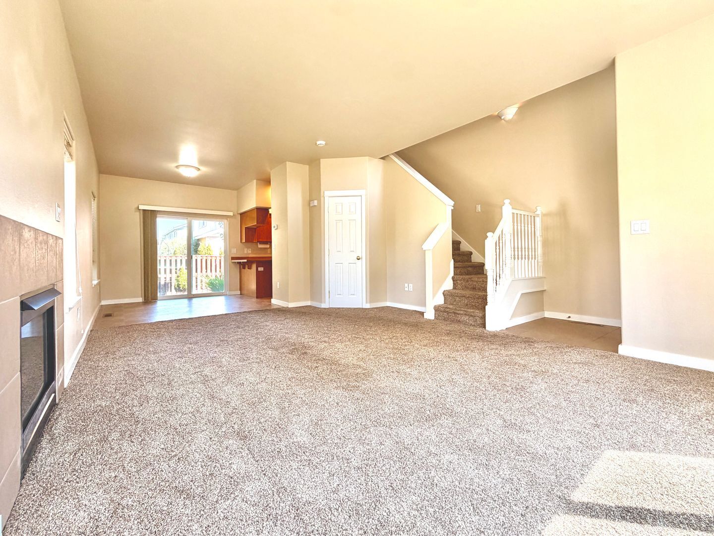 2507 - 2509 SW Cascade Mtn Ln - Redmond - Oregon - 3 bed, 2.5 bath rental property