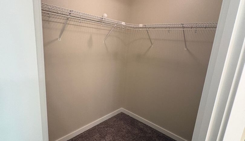 2507 - 2509 SW Cascade Mtn Ln - Redmond - Oregon - 3 bed, 2.5 bath rental property
