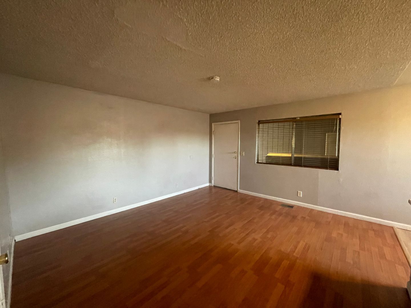 2560 E Street - D - Sparks - Nevada - 2 bed, 1 bath rental property