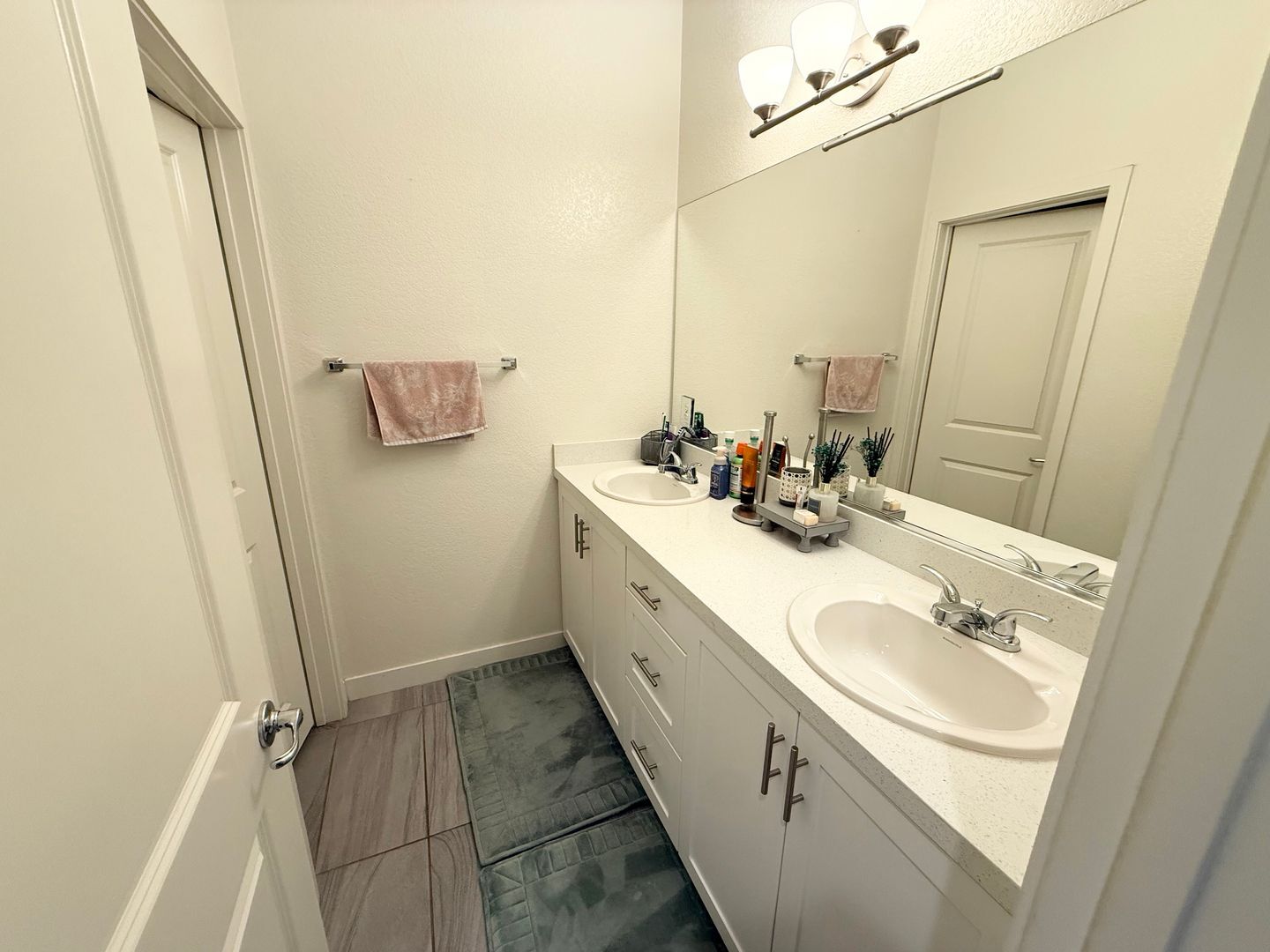 2730 W Ball Road - Anaheim - California - 3 bed, 2 bath rental property