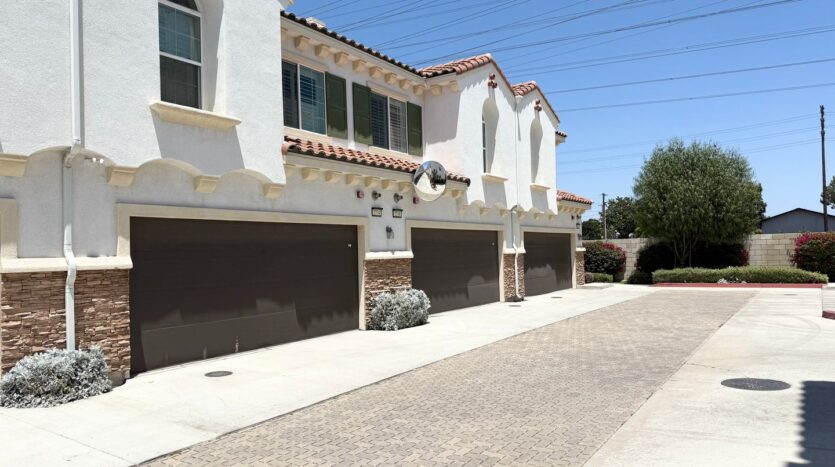 2730 W Ball Road - Anaheim - California - 3 bed, 2 bath rental property