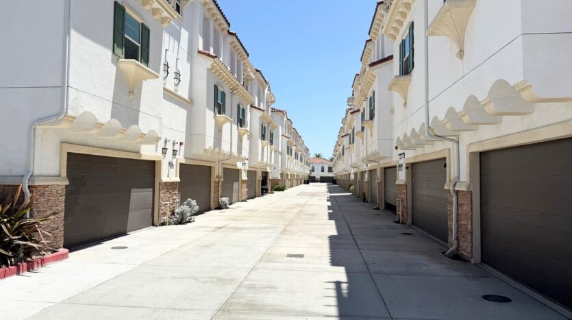 2730 W Ball Road - Anaheim - California - 3 bed, 2 bath rental property