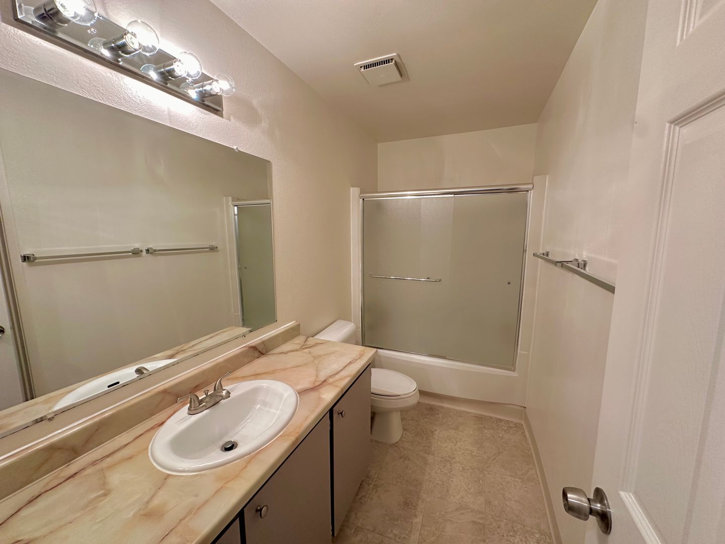 2800 Dover Ave - Fairfield - California - 2 bed, 1 bath rental property