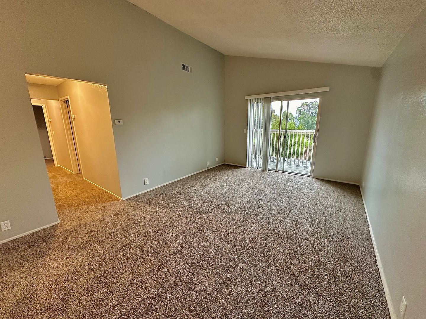 2800 Dover Ave - Fairfield - California - 2 bed, 1 bath rental property
