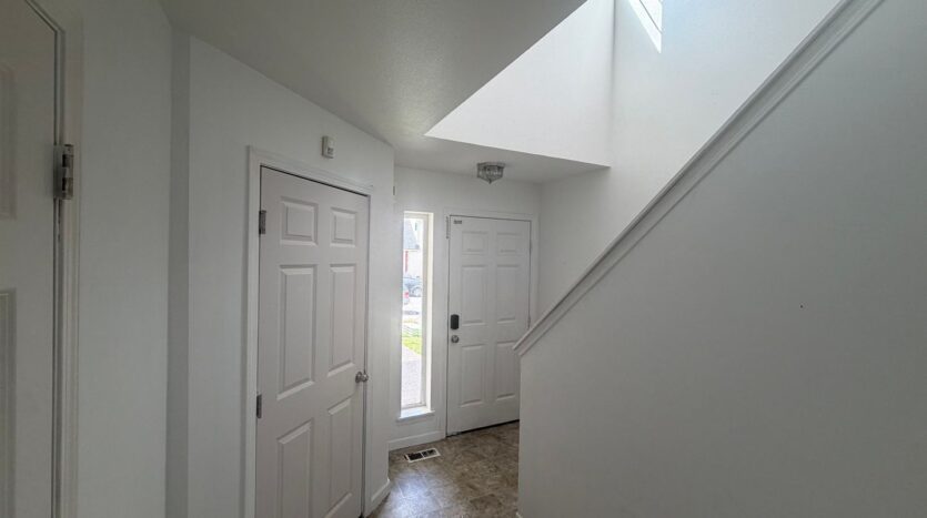 2809 186th St E - Tacoma - Washington - 3 bed, 3 bath rental property