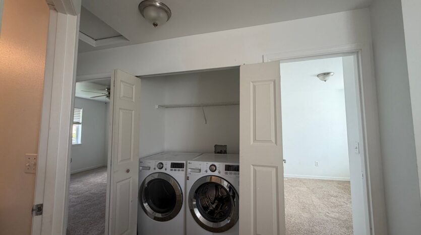 2809 186th St E - Tacoma - Washington - 3 bed, 3 bath rental property