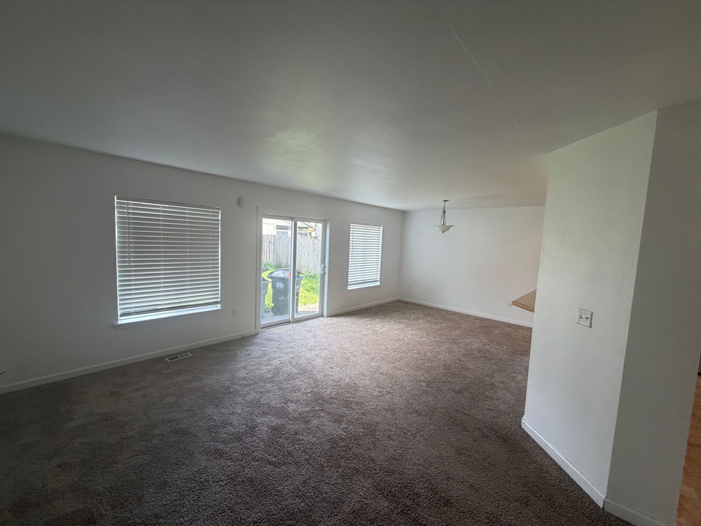 2809 186th St E - Tacoma - Washington - 3 bed, 3 bath rental property