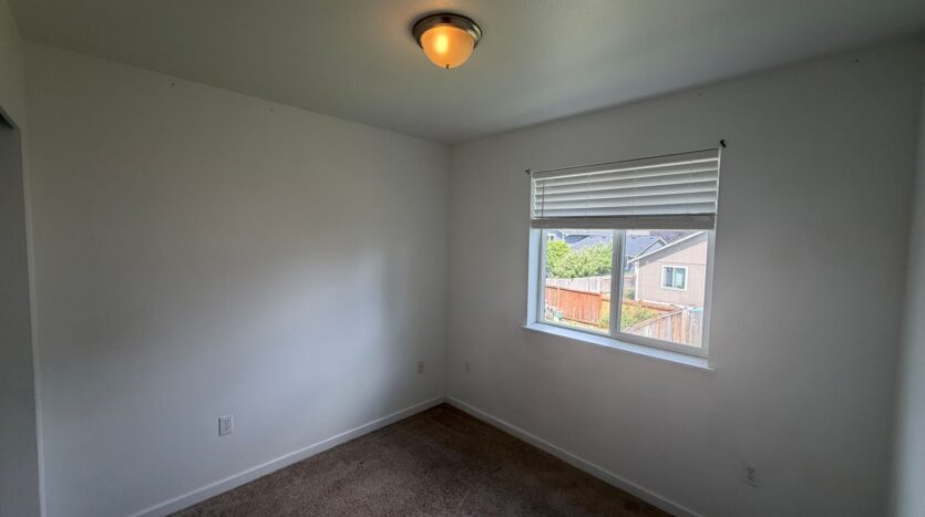 2809 186th St E - Tacoma - Washington - 3 bed, 3 bath rental property