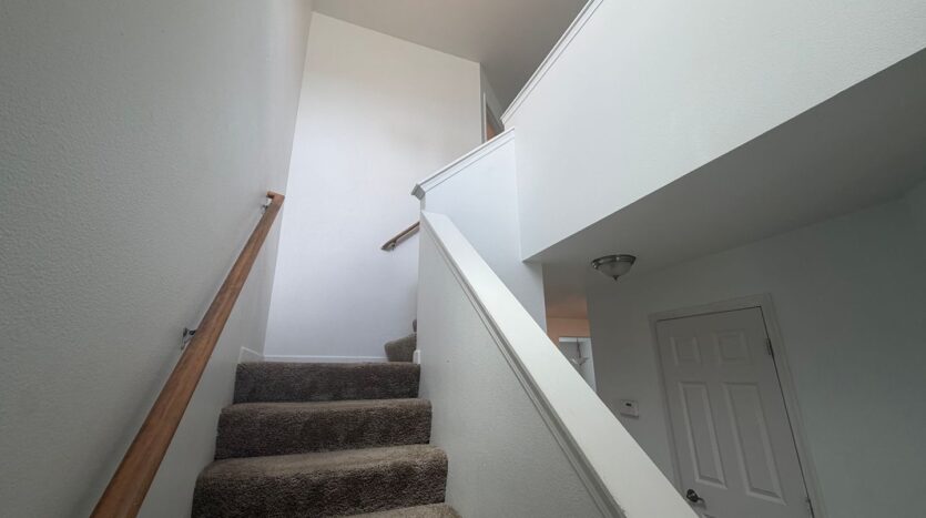 2809 186th St E - Tacoma - Washington - 3 bed, 3 bath rental property