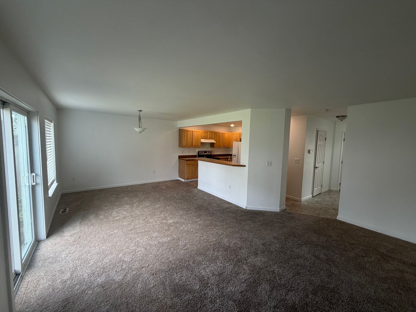 2809 186th St E - Tacoma - Washington - 3 bed, 3 bath rental property
