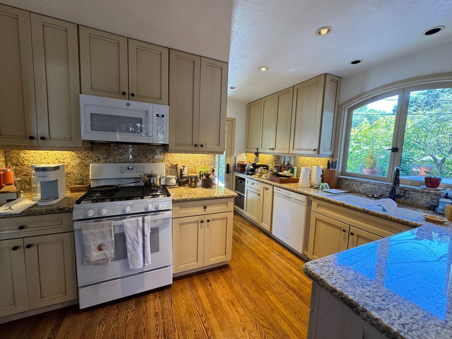 2856 Lincoln Ave - Alameda - California - 3 bed, 2 bath rental property