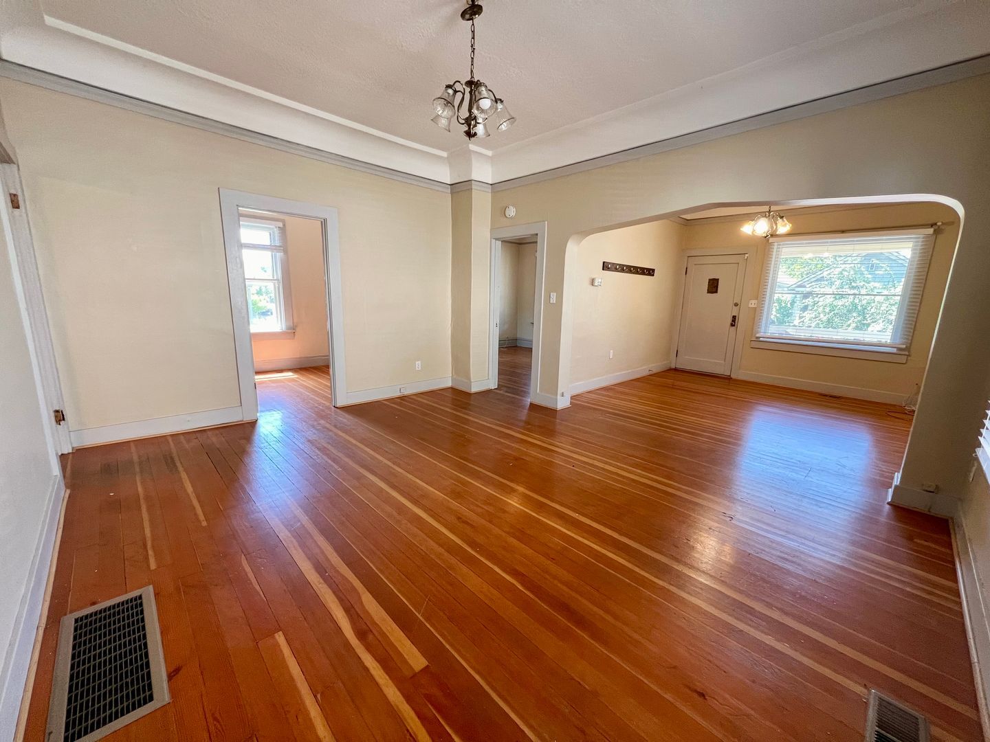 2916 SE 17th Avenue - Portland - Oregon - 2 bed, 2 bath rental property