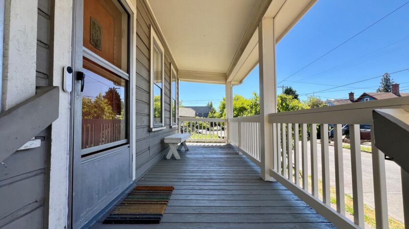 2916 SE 17th Avenue - Portland - Oregon - 2 bed, 2 bath rental property