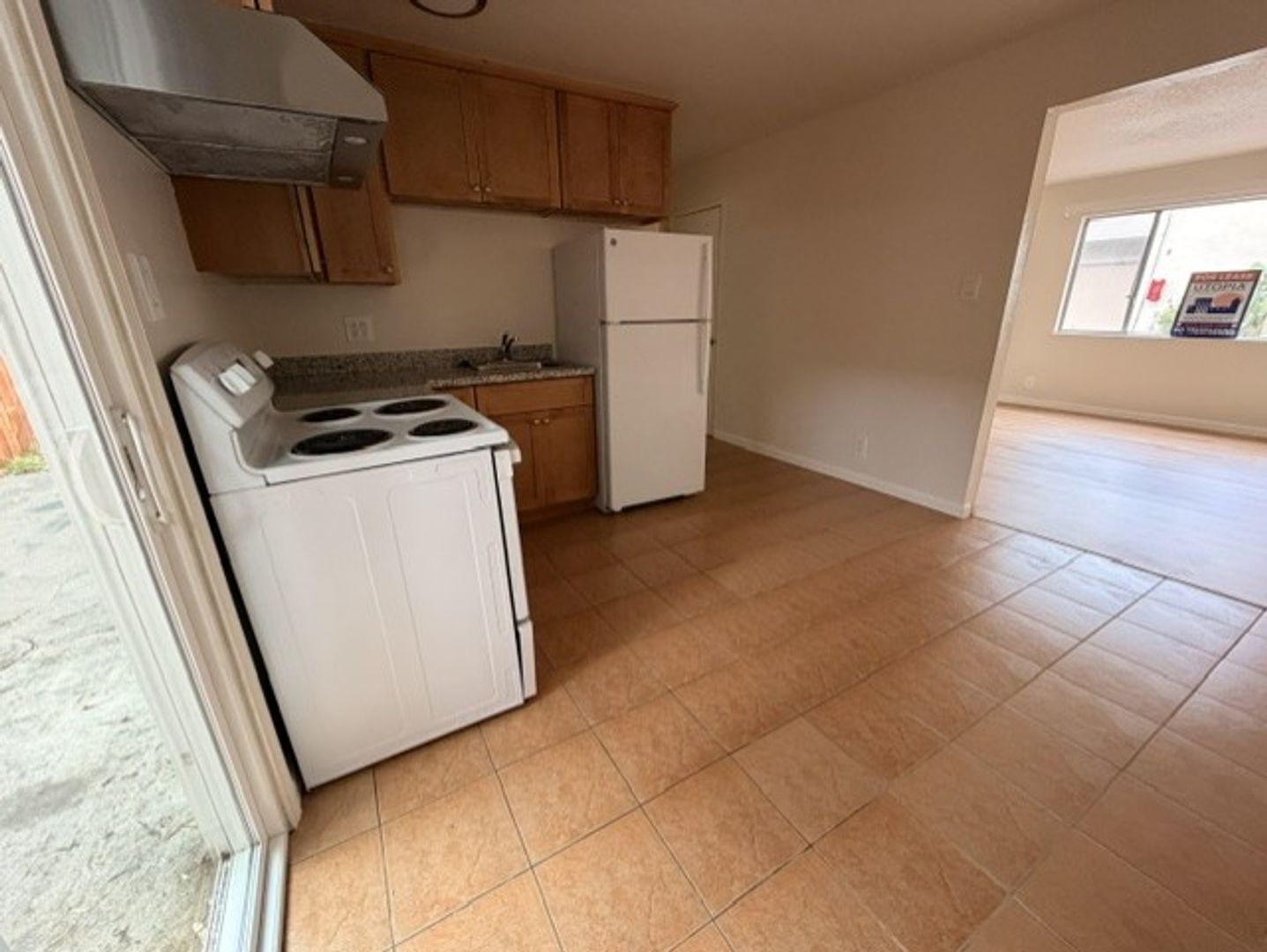 29163 Dixon Street - Hayward - California - 3 bed, 1.5 bath rental property