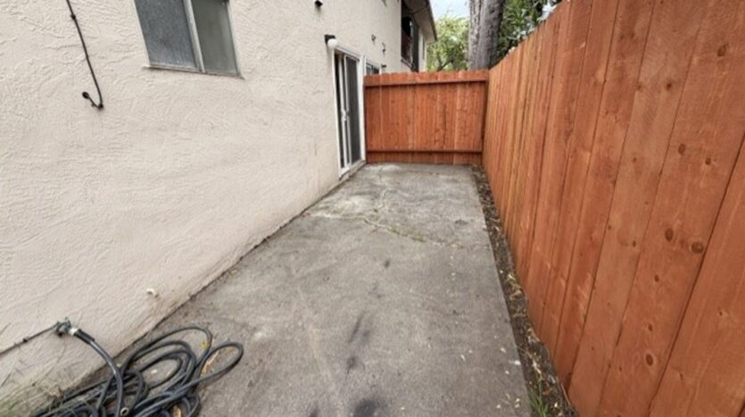 29163 Dixon Street - Hayward - California - 3 bed, 1.5 bath rental property
