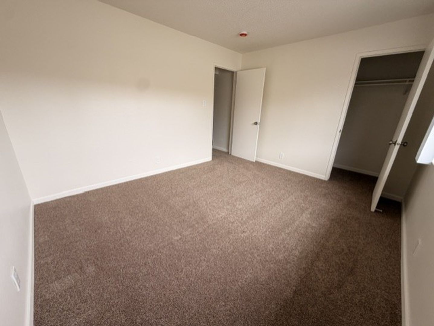 29163 Dixon Street - Hayward - California - 3 bed, 1.5 bath rental property