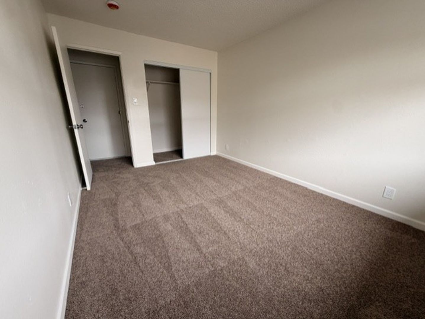 29163 Dixon Street - Hayward - California - 3 bed, 1.5 bath rental property