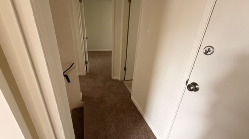 29163 Dixon Street - Hayward - California - 3 bed, 1.5 bath rental property