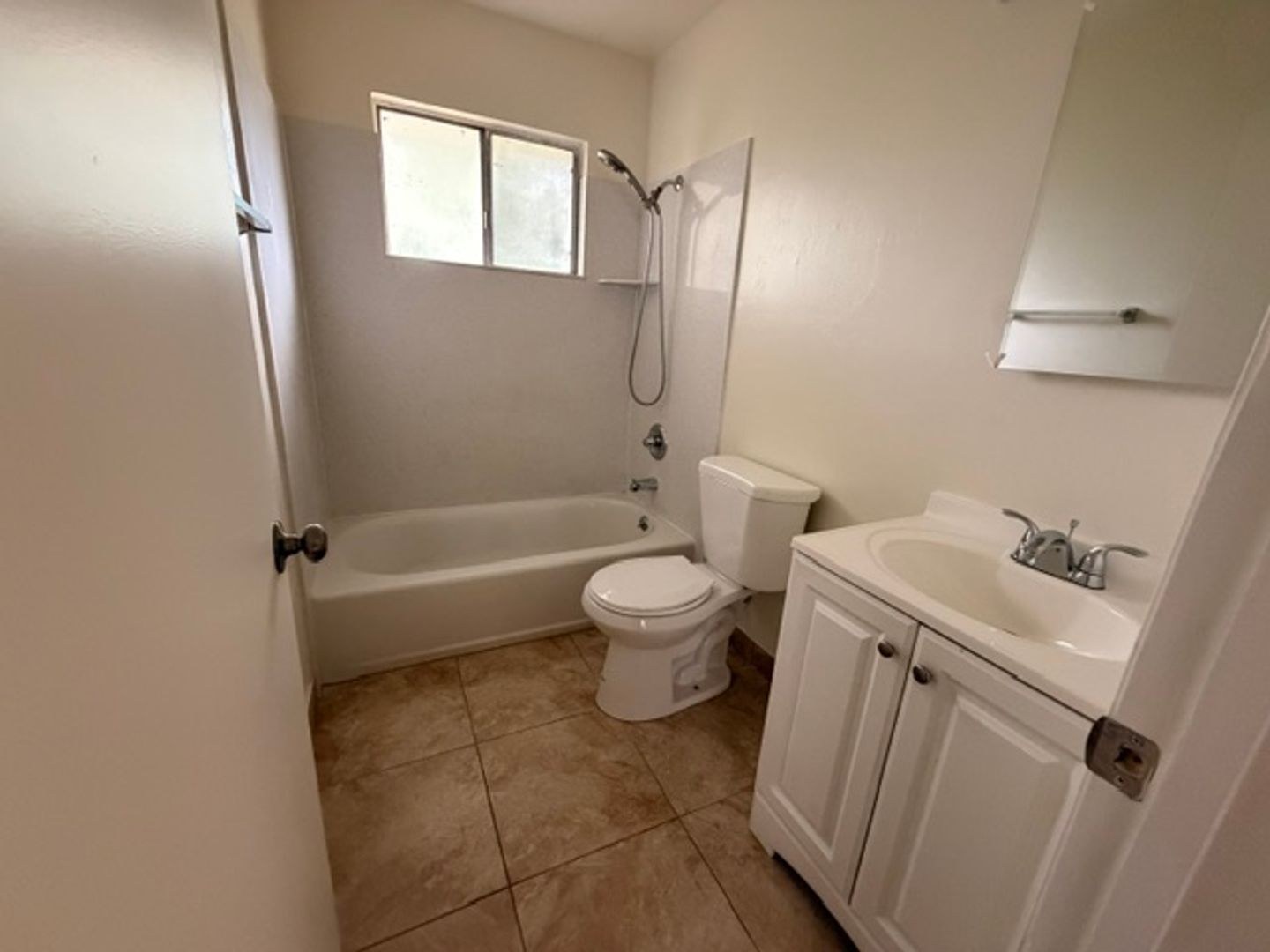 29163 Dixon Street - Hayward - California - 3 bed, 1.5 bath rental property