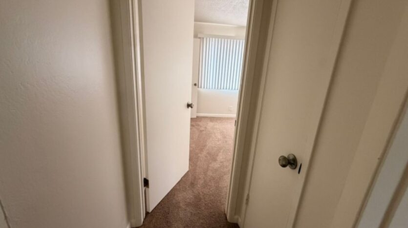 29163 Dixon Street - Hayward - California - 3 bed, 1.5 bath rental property