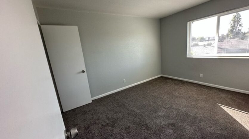 29536 Dixon St #10 - Hayward - California - 1 bed, 1 bath rental property