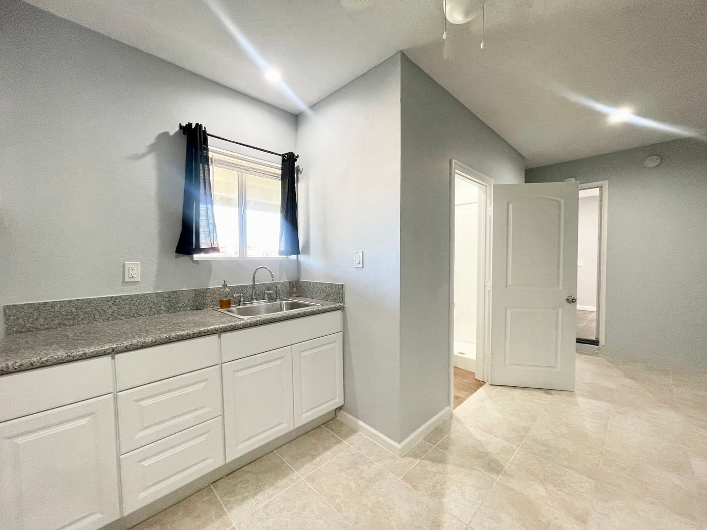 30306 Avenida Maravilla - Cathedral City - California - 3 bed, 2 bath rental property