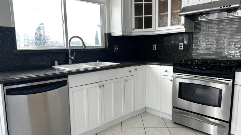 30702 Passageway Pl - Agoura Hills - California - 4 bed, 2 bath rental property