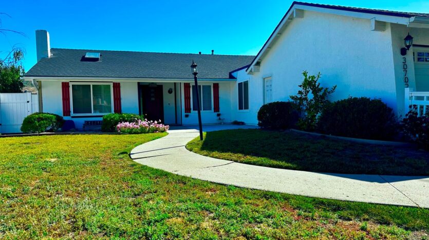30702 Passageway Pl - Agoura Hills - California - 4 bed, 2 bath rental property