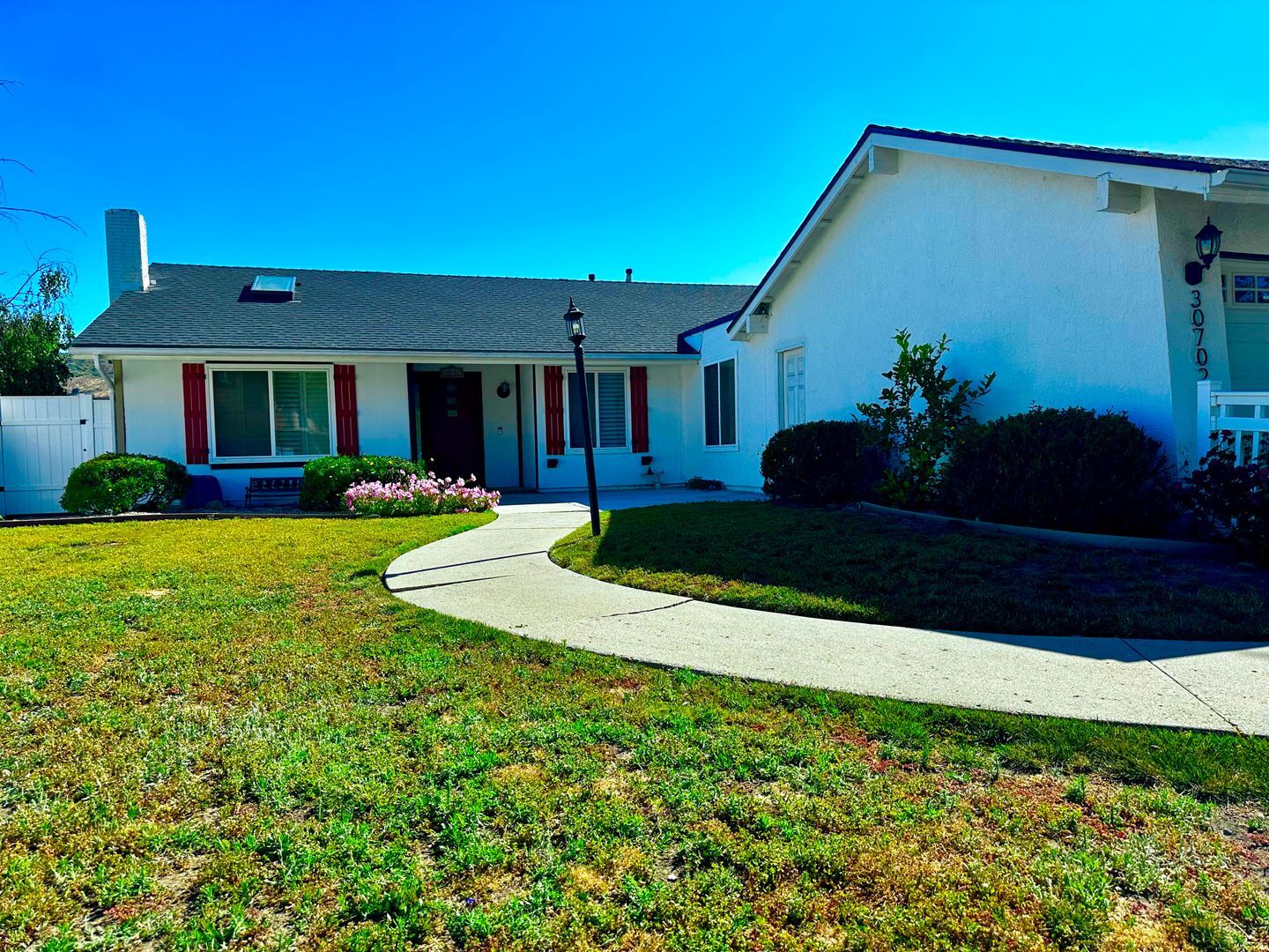 30702 Passageway Pl - Agoura Hills - California - 4 bed, 2 bath rental property