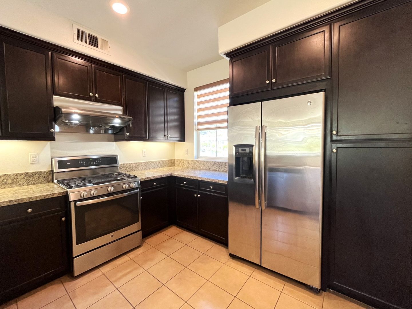 3105 Marigold Circle - Diamond Bar - California - 2 bed, 2.5 bath rental property
