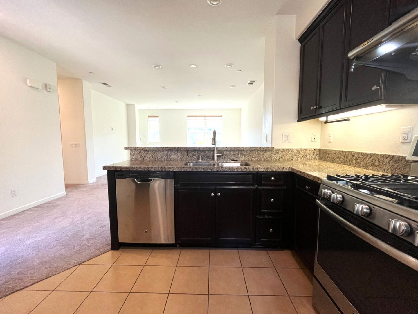 3105 Marigold Circle - Diamond Bar - California - 2 bed, 2.5 bath rental property