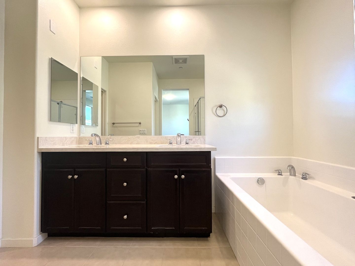 3105 Marigold Circle - Diamond Bar - California - 2 bed, 2.5 bath rental property