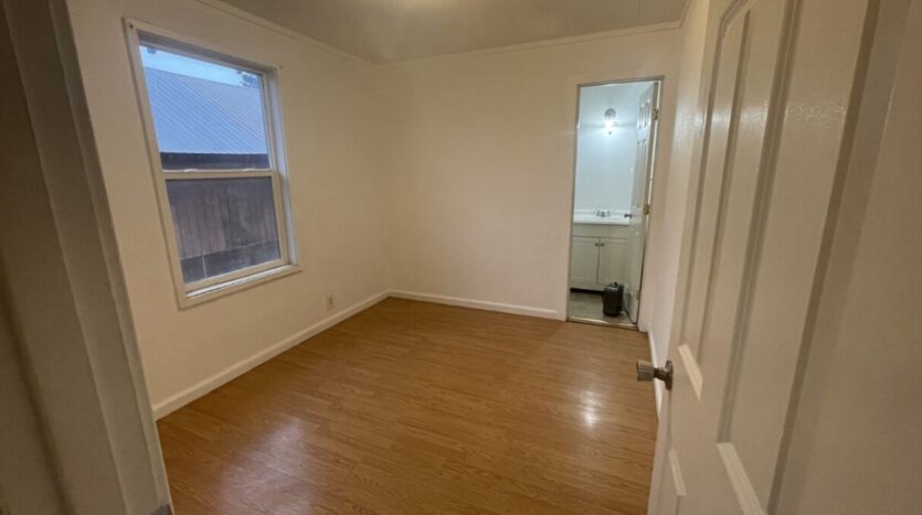 320 Birch St - #3 - Westwood - California - 1 bed, 1 bath rental property