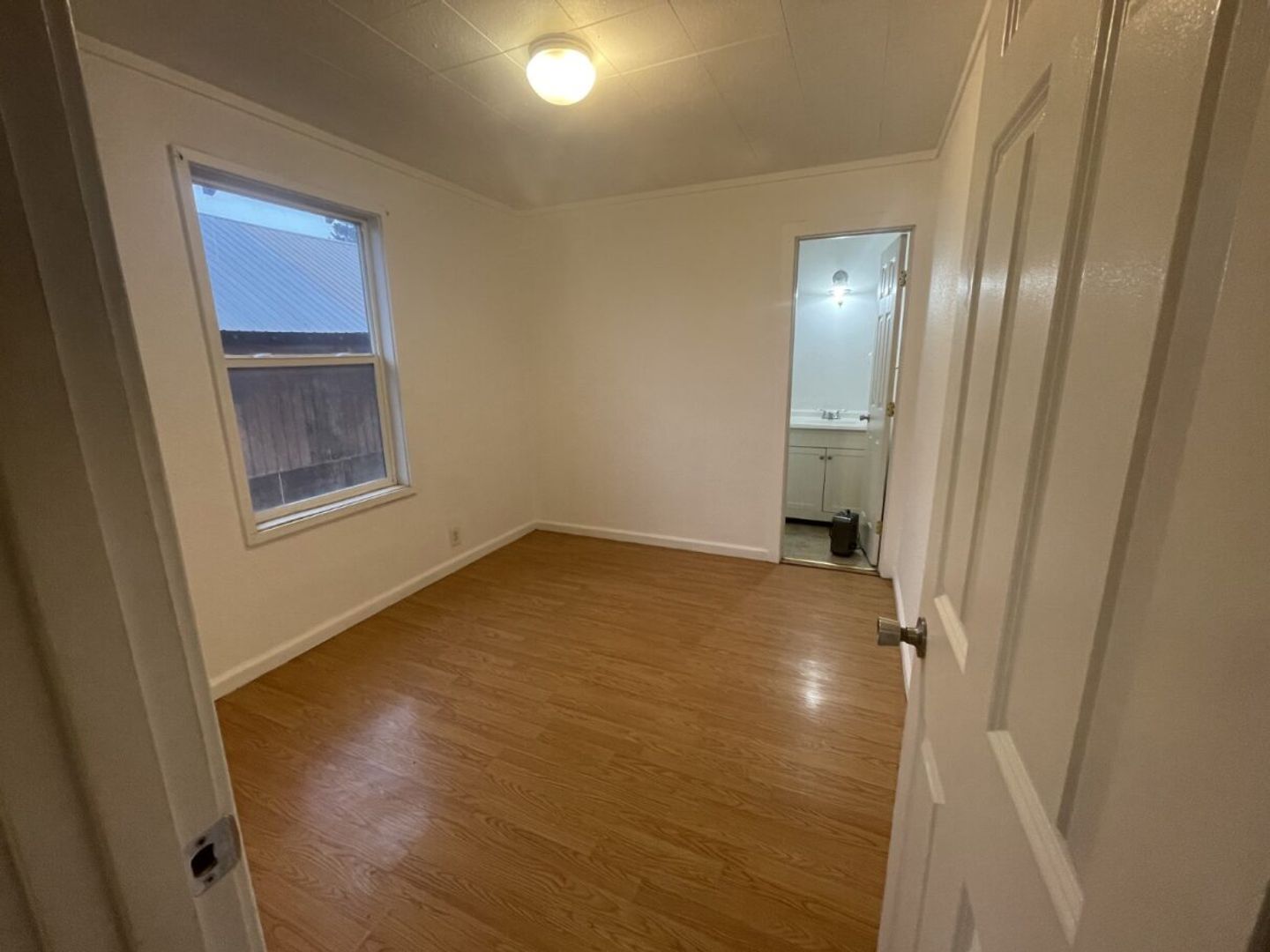 320 Birch St - #3 - Westwood - California - 1 bed, 1 bath rental property