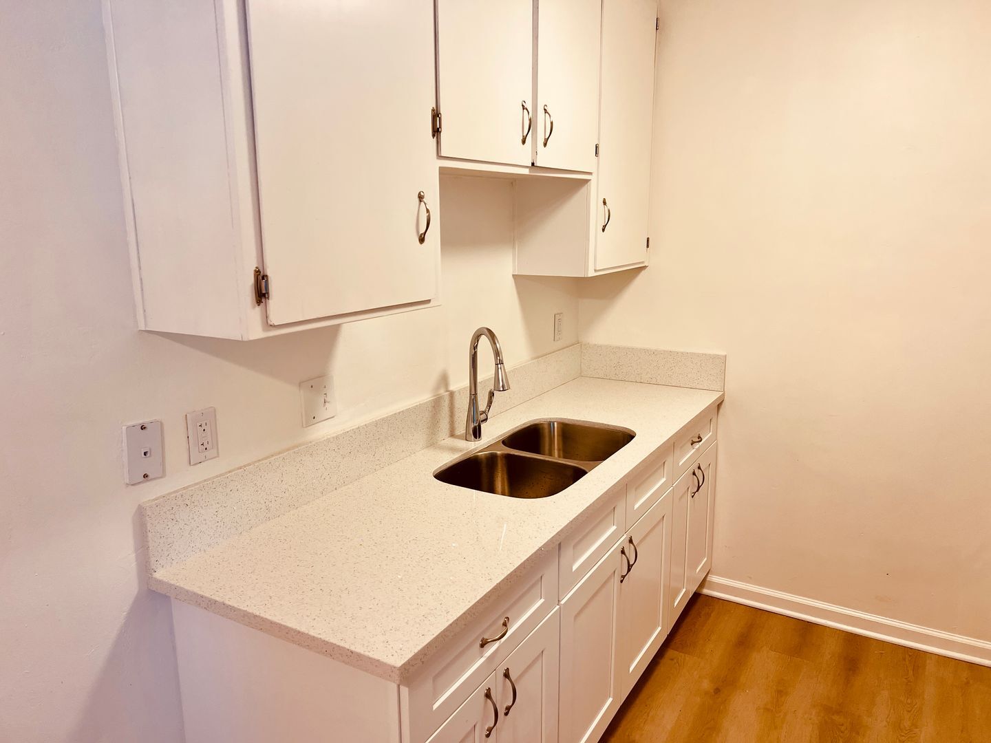 3337 Herman Ave Unit 8 - San Diego - California - 1 bed, 1 bath rental property