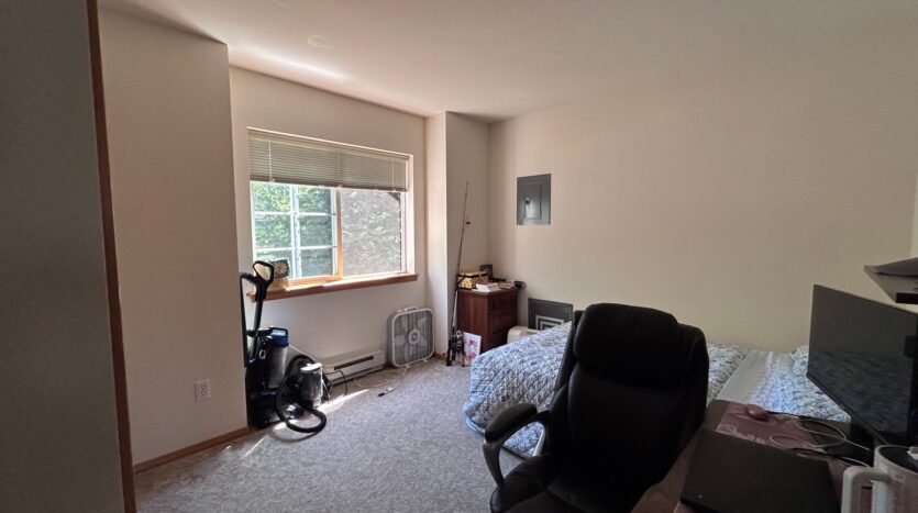 3340 Southbend Pl  - Bellingham - Washington - 2 bed, 1 bath rental property