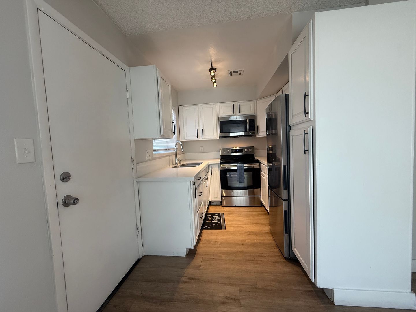 3361 Civic Center Dr - LV T 3361 #H - North Las Vegas - Nevada - 2 bed, 1.5 bath rental property