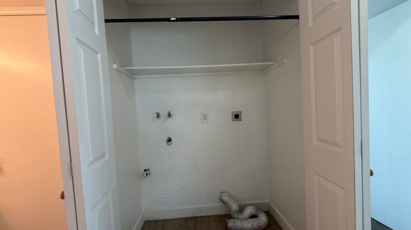 3361 Civic Center Dr - LV T 3361 #H - North Las Vegas - Nevada - 2 bed, 1.5 bath rental property