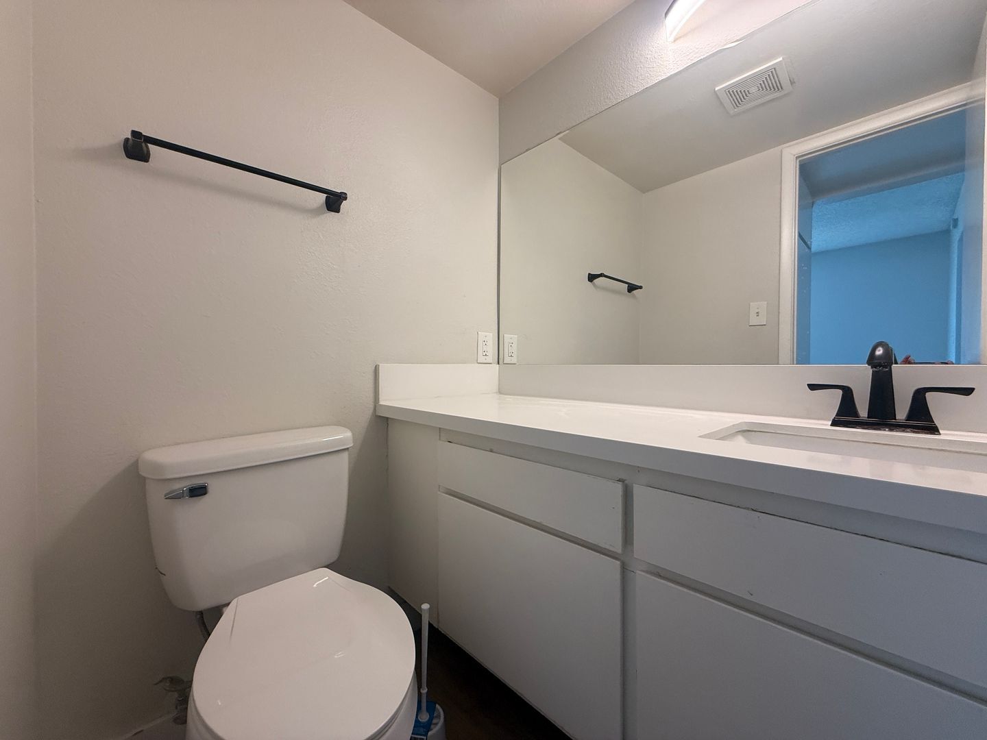 3361 Civic Center Dr - LV T 3361 #H - North Las Vegas - Nevada - 2 bed, 1.5 bath rental property