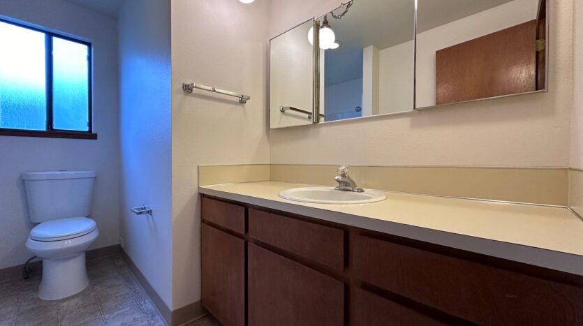 3417 SE 11th St. - Gresham - Oregon - 2 bed, 1 bath rental property