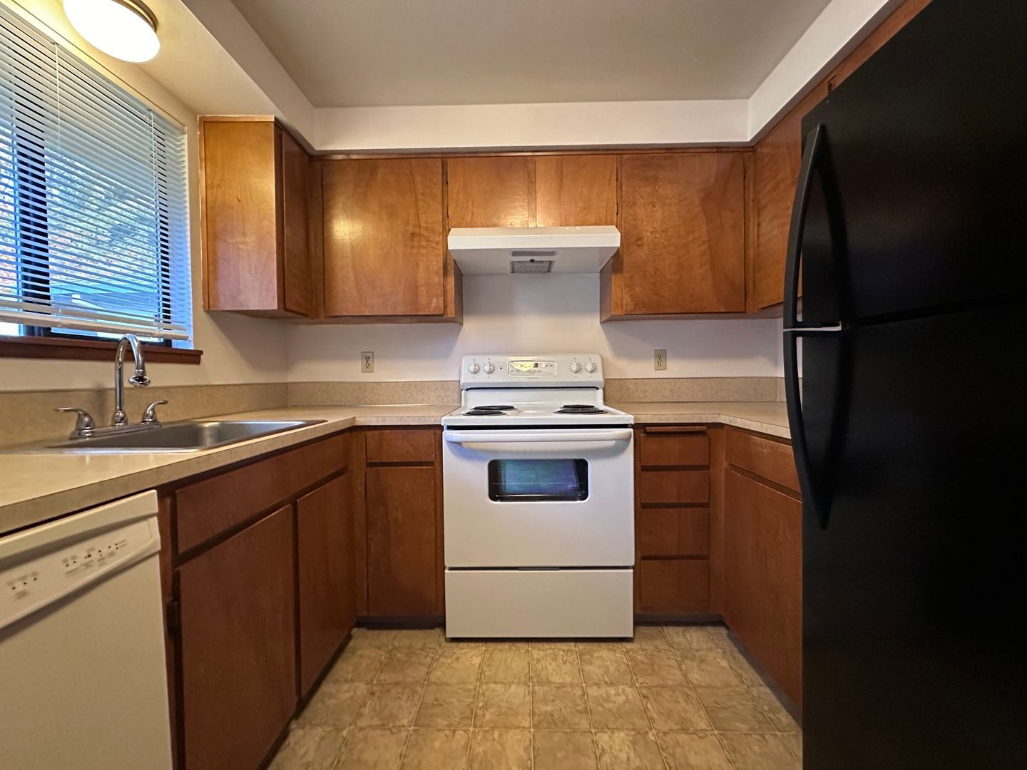 3417 SE 11th St. - Gresham - Oregon - 2 bed, 1 bath rental property